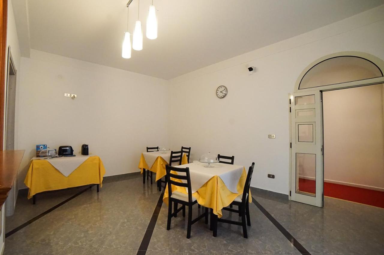 Central Home B&B Cosenza Exterior photo